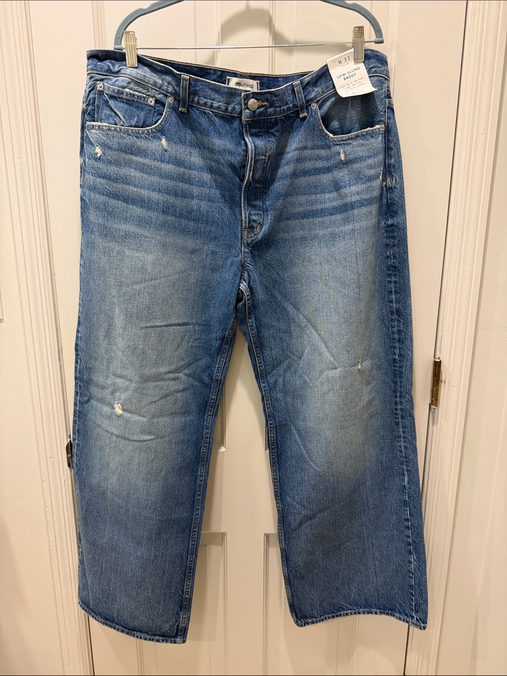 Madewell women's size 33 Blue Distressed Straight-Leg Jeans - Classic Denim